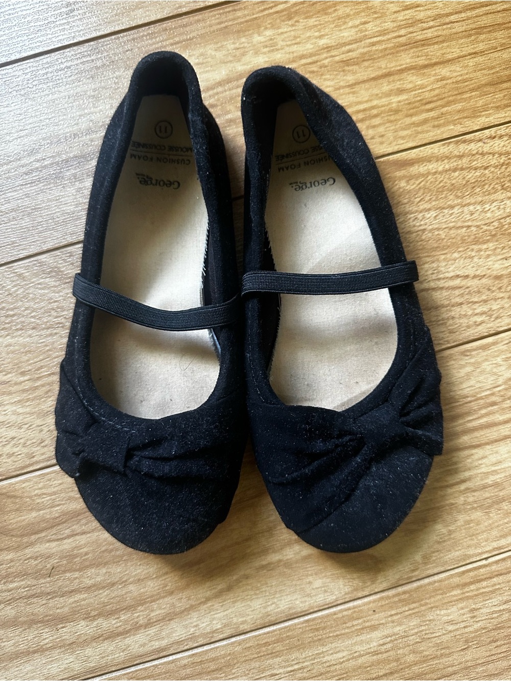 ✨4/$16✨George Girls Black Ballet Flats